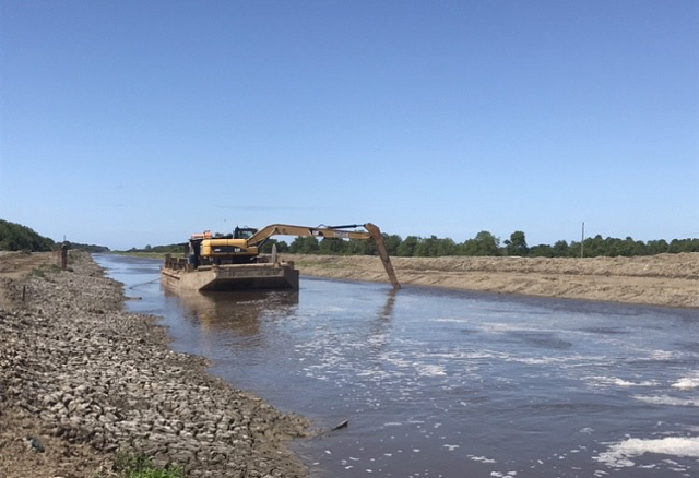 Agri Minister provides relief for flood-plagued residents 