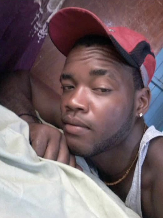 Peacemaker killed as drunk friends brawl