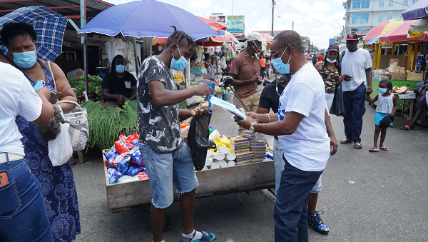 Police Force distributes close to 5000 masks last weekend