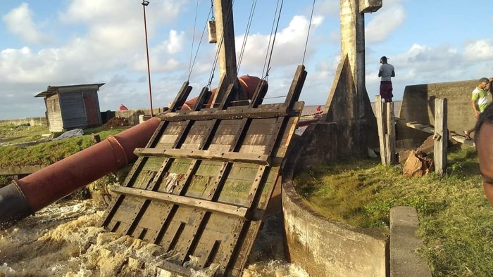 UPDATE: Collapsed koker door in Essequibo was not built to specification
