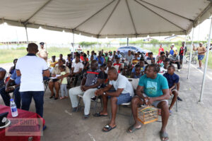 Hopetown youths 'ambush' Top Cop for community development