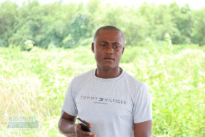 Hopetown youths 'ambush' Top Cop for community development