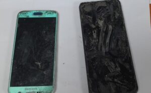 "We are sorry" Bandits tells police after shooting/ robbing business