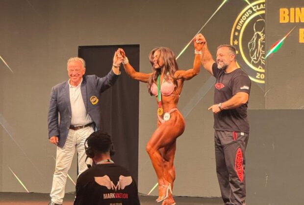 Rosanna Fung crowned IFBB World Champion.