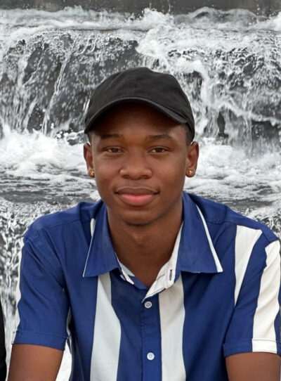 Court deems star witness in cybercrime trial 'not creditable'
